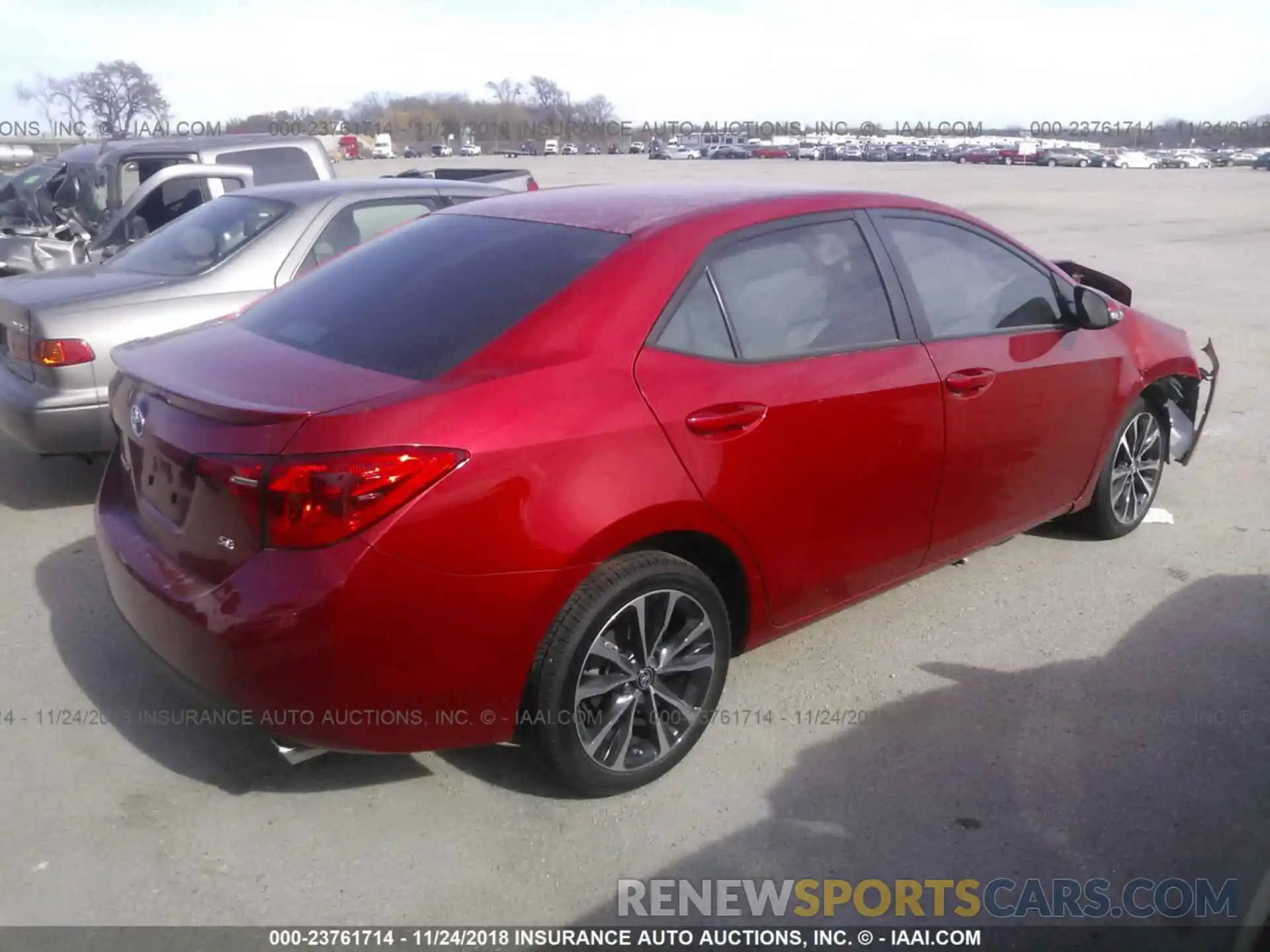 4 Photograph of a damaged car 5YFBURHE8KP881086 TOYOTA COROLLA 2019