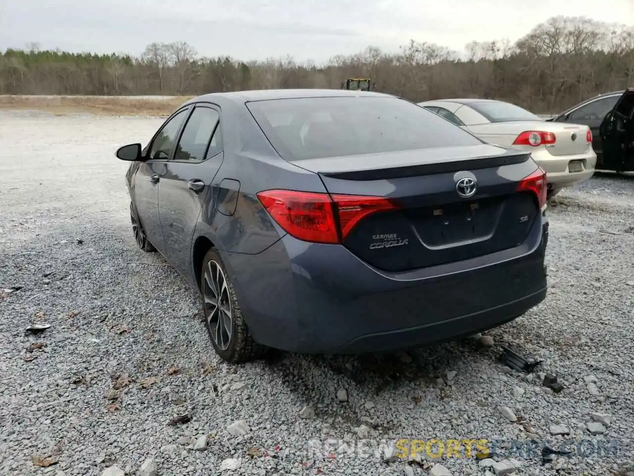 3 Photograph of a damaged car 5YFBURHE8KP881380 TOYOTA COROLLA 2019