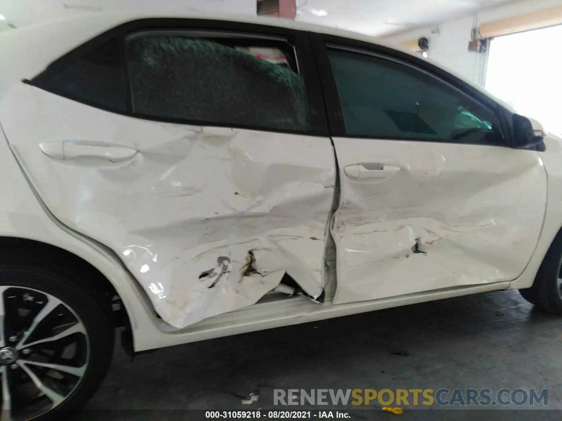 6 Photograph of a damaged car 5YFBURHE8KP881816 TOYOTA COROLLA 2019