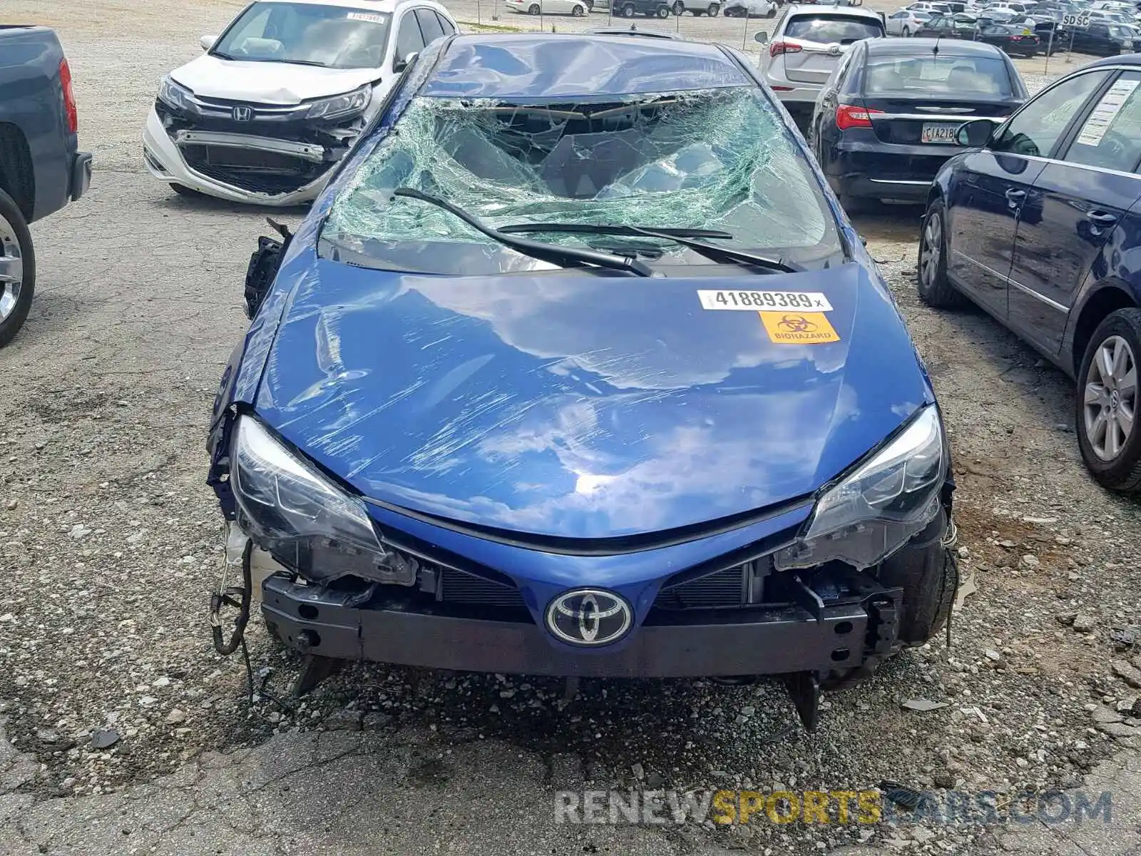 9 Photograph of a damaged car 5YFBURHE8KP882318 TOYOTA COROLLA 2019