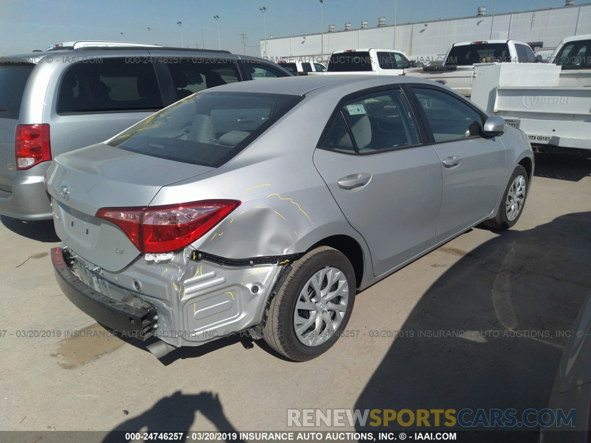 4 Photograph of a damaged car 5YFBURHE8KP883100 TOYOTA COROLLA 2019