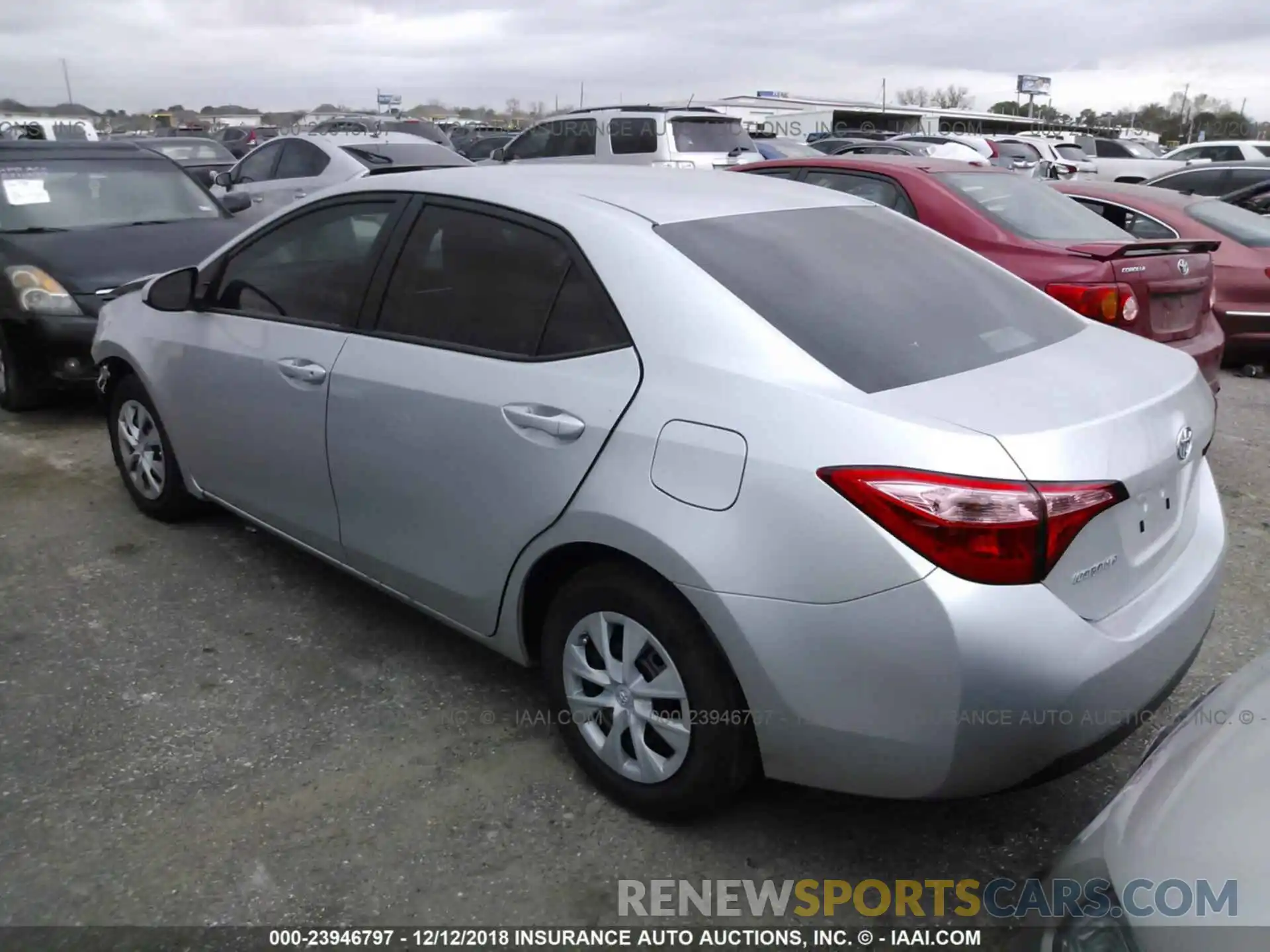 3 Photograph of a damaged car 5YFBURHE8KP884666 TOYOTA COROLLA 2019