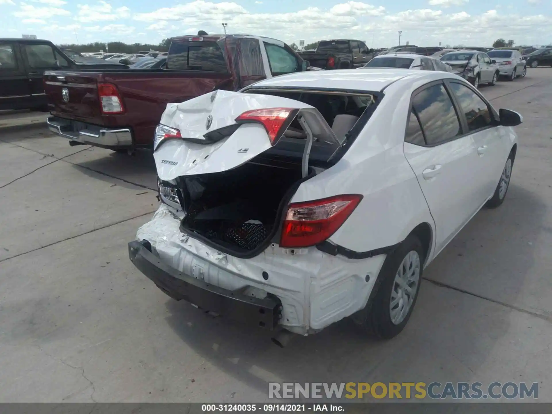 6 Photograph of a damaged car 5YFBURHE8KP884697 TOYOTA COROLLA 2019