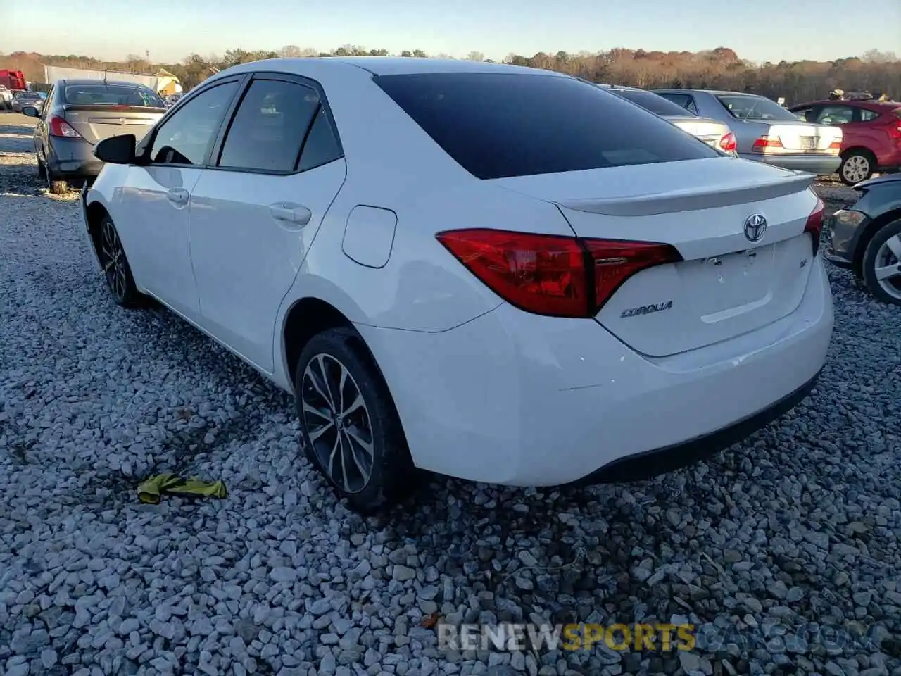 3 Photograph of a damaged car 5YFBURHE8KP885350 TOYOTA COROLLA 2019