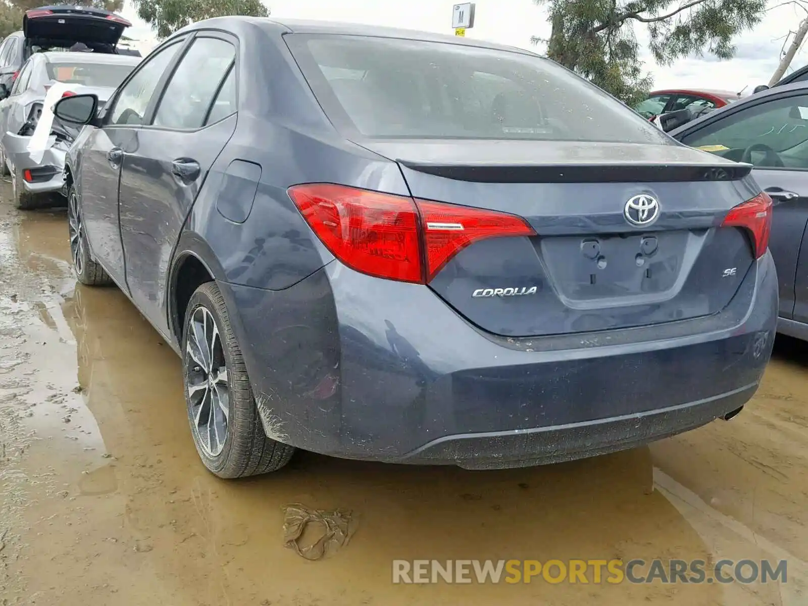 3 Photograph of a damaged car 5YFBURHE8KP886871 TOYOTA COROLLA 2019