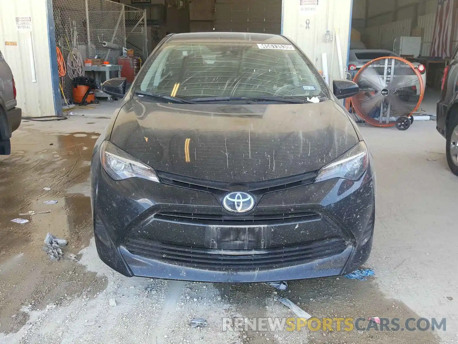 9 Photograph of a damaged car 5YFBURHE8KP886899 TOYOTA COROLLA 2019