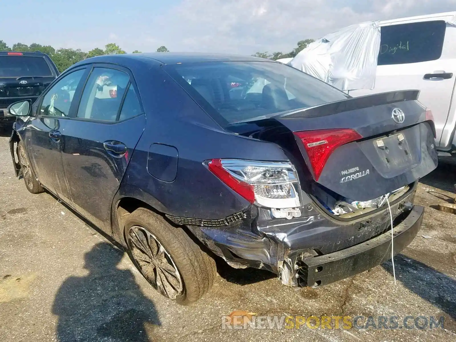 3 Photograph of a damaged car 5YFBURHE8KP887244 TOYOTA COROLLA 2019