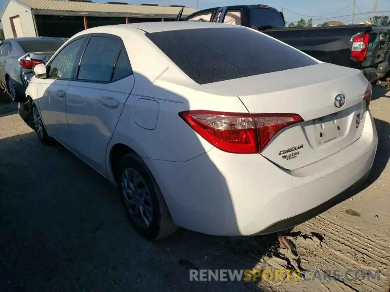 3 Photograph of a damaged car 5YFBURHE8KP887759 TOYOTA COROLLA 2019