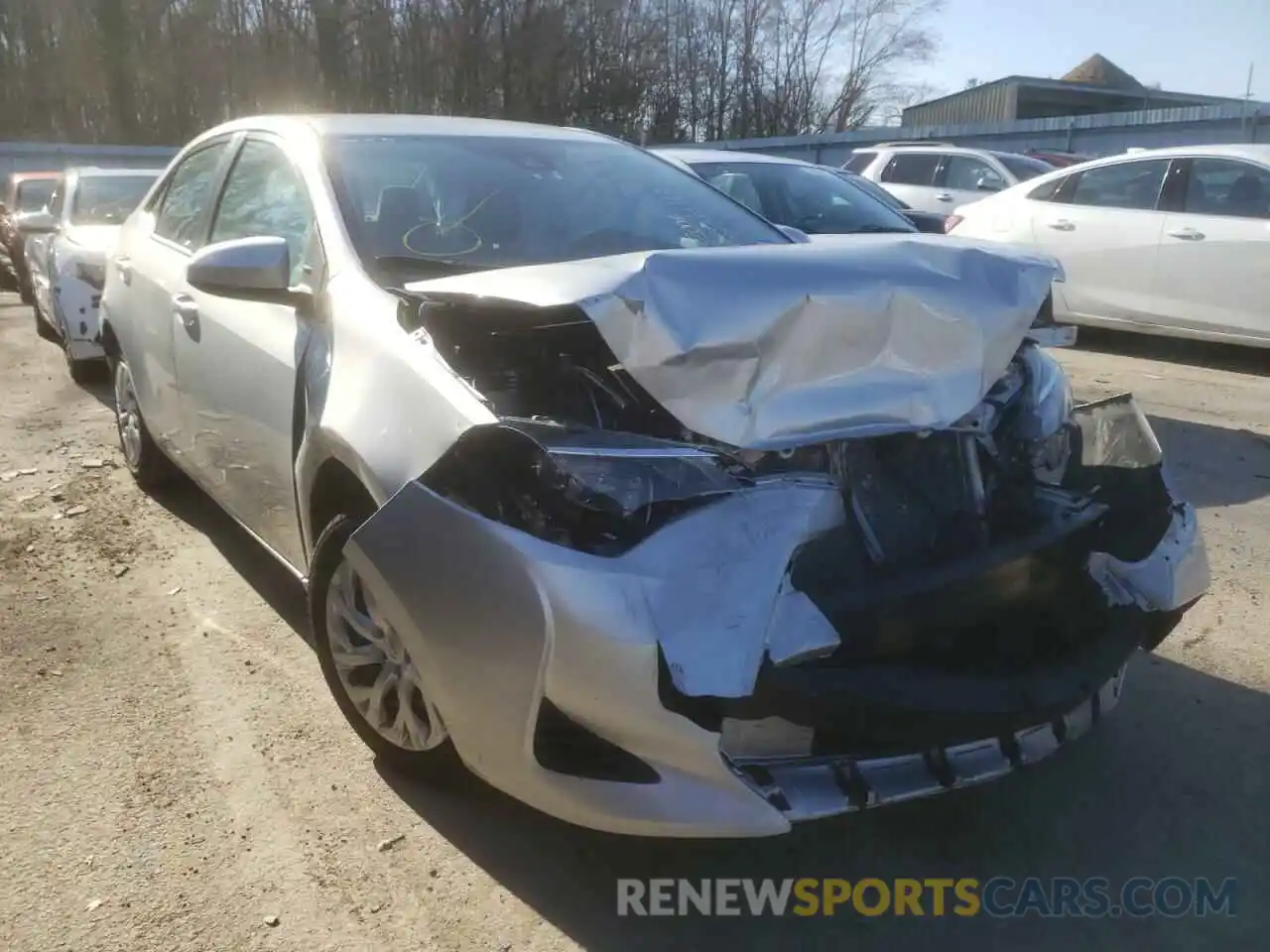 1 Photograph of a damaged car 5YFBURHE8KP887812 TOYOTA COROLLA 2019