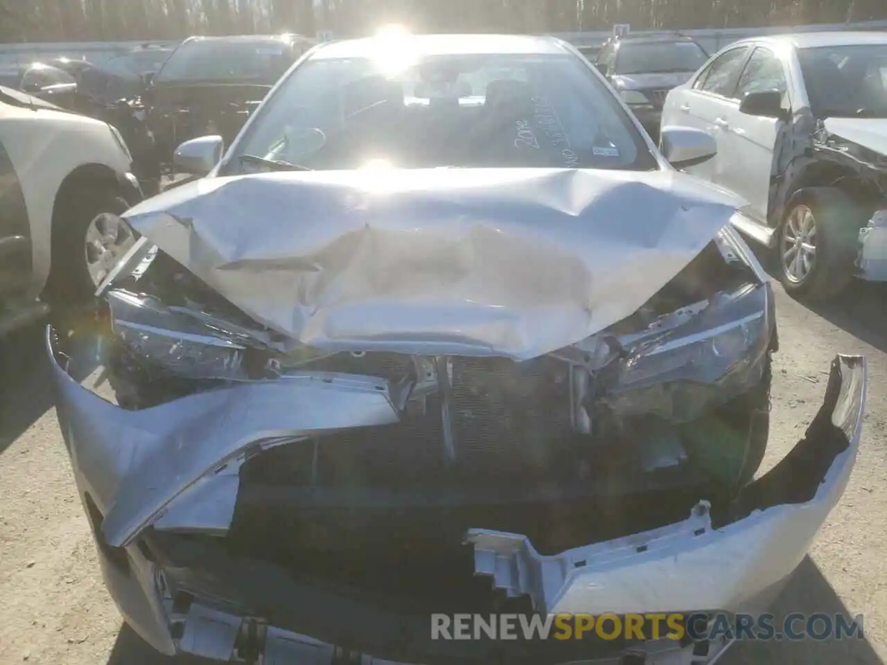 9 Photograph of a damaged car 5YFBURHE8KP887812 TOYOTA COROLLA 2019