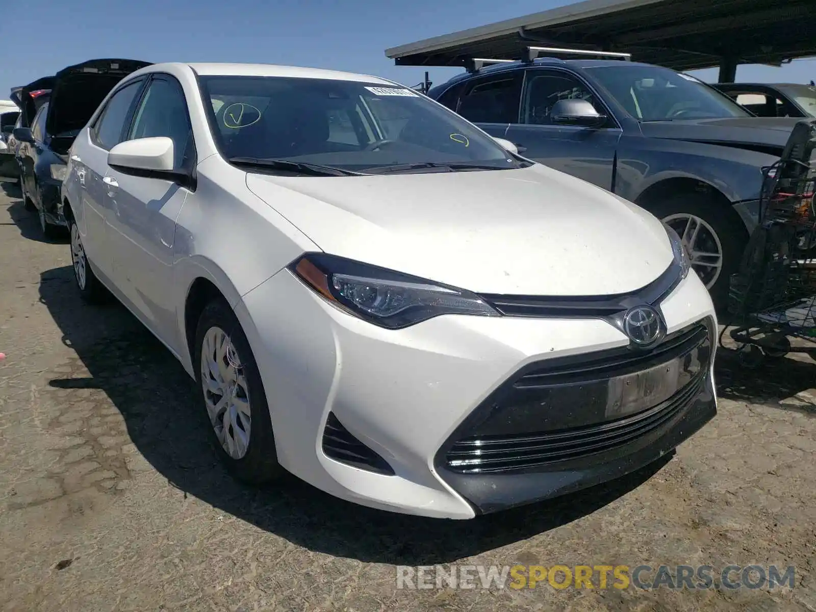 1 Photograph of a damaged car 5YFBURHE8KP887972 TOYOTA COROLLA 2019