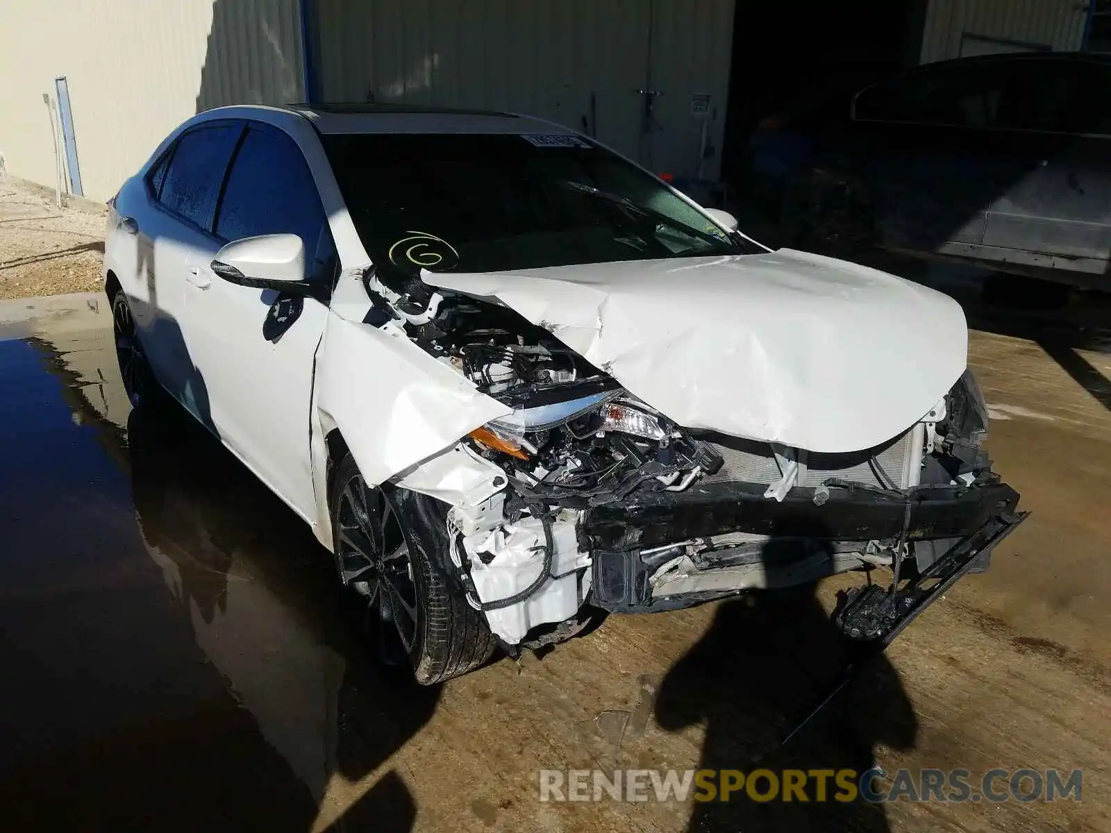 1 Photograph of a damaged car 5YFBURHE8KP888197 TOYOTA COROLLA 2019