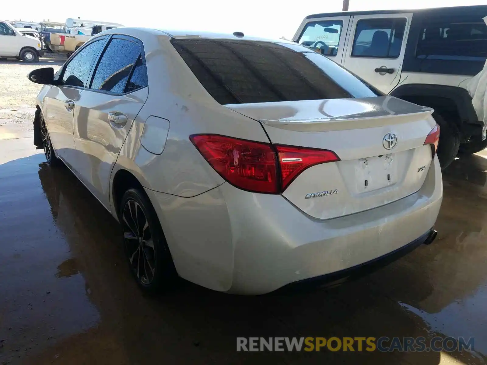 3 Photograph of a damaged car 5YFBURHE8KP888197 TOYOTA COROLLA 2019