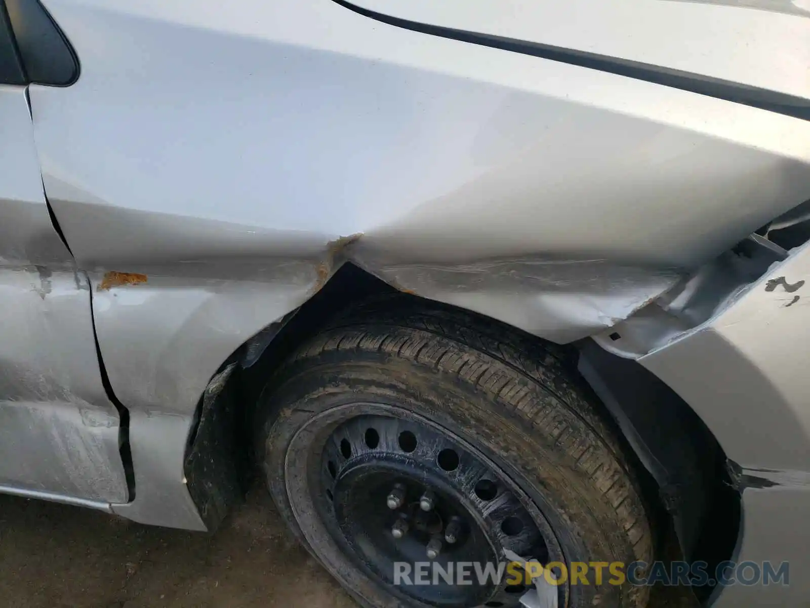 9 Фотография поврежденного автомобиля 5YFBURHE8KP888216 TOYOTA COROLLA 2019