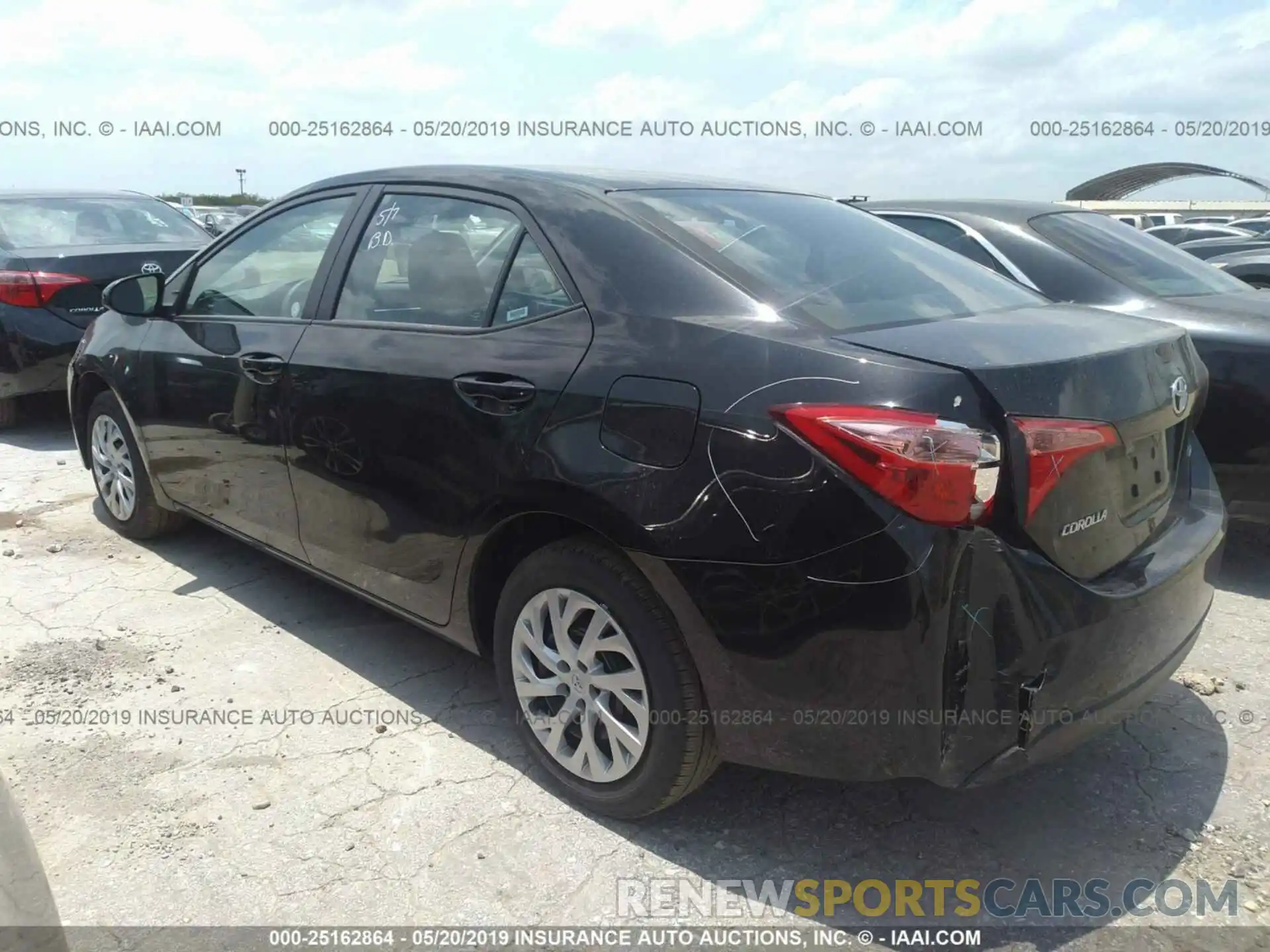 3 Photograph of a damaged car 5YFBURHE8KP888586 TOYOTA COROLLA 2019