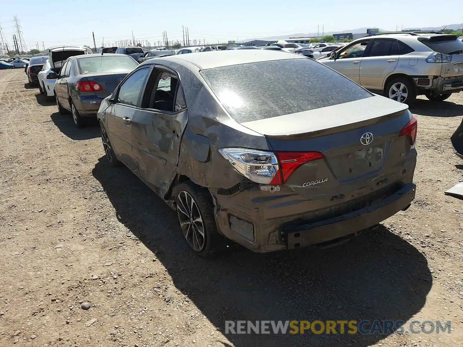 3 Photograph of a damaged car 5YFBURHE8KP888720 TOYOTA COROLLA 2019