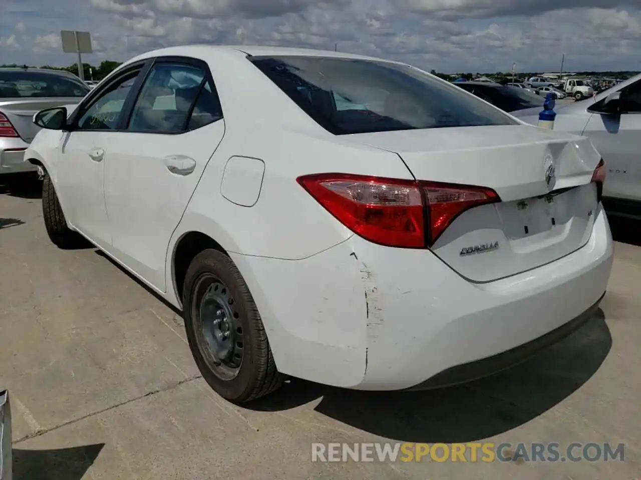 3 Photograph of a damaged car 5YFBURHE8KP888894 TOYOTA COROLLA 2019