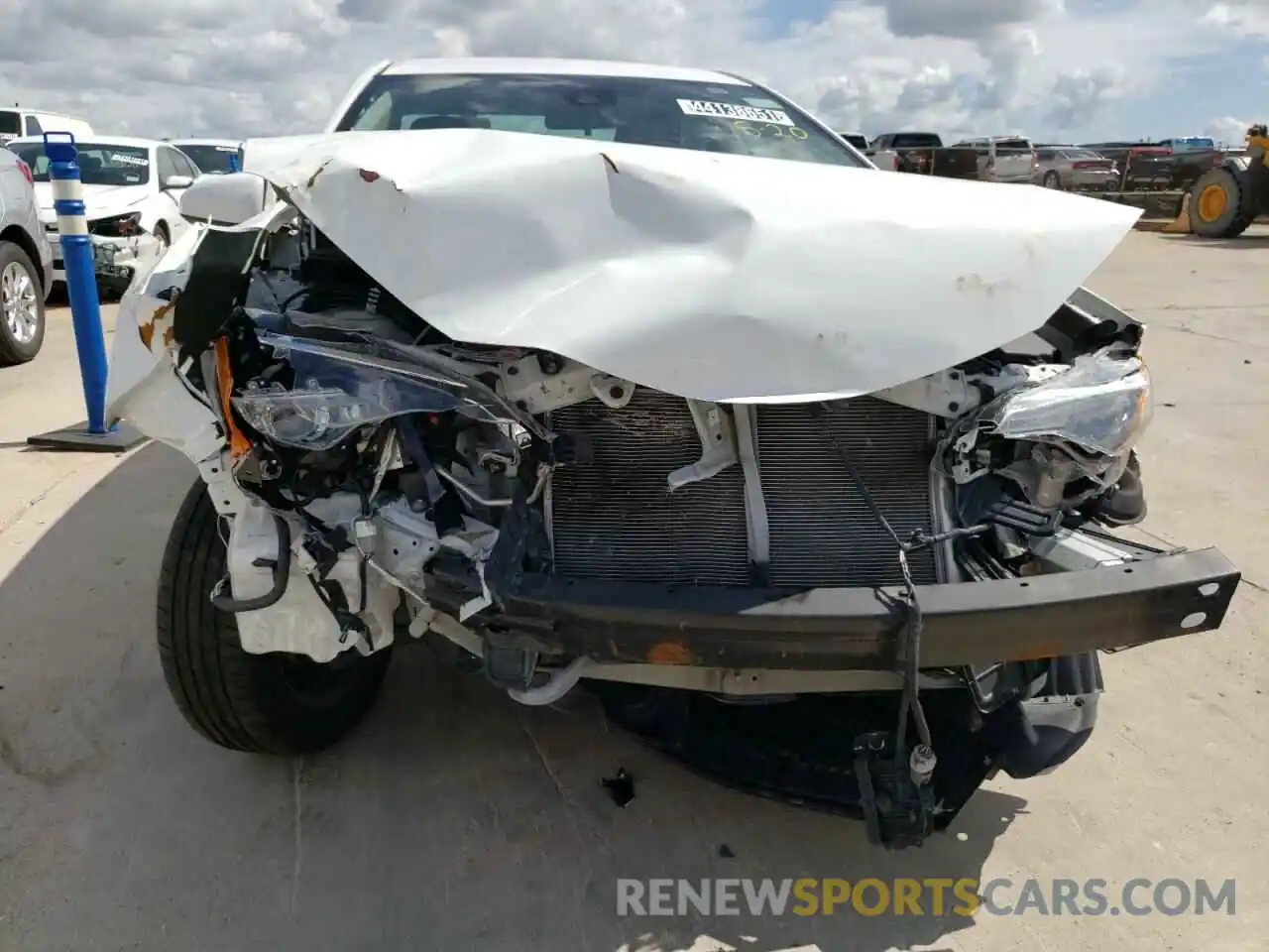 9 Photograph of a damaged car 5YFBURHE8KP888894 TOYOTA COROLLA 2019