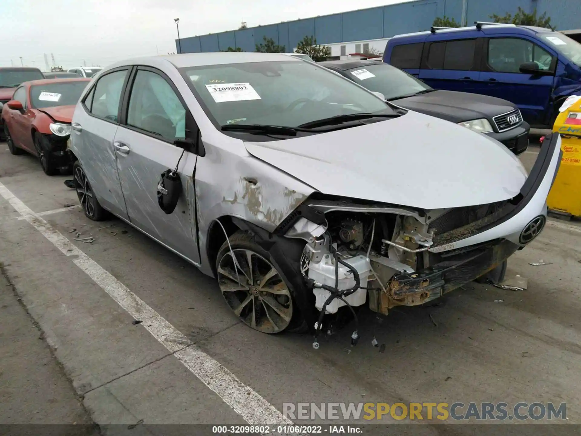 1 Photograph of a damaged car 5YFBURHE8KP889043 TOYOTA COROLLA 2019