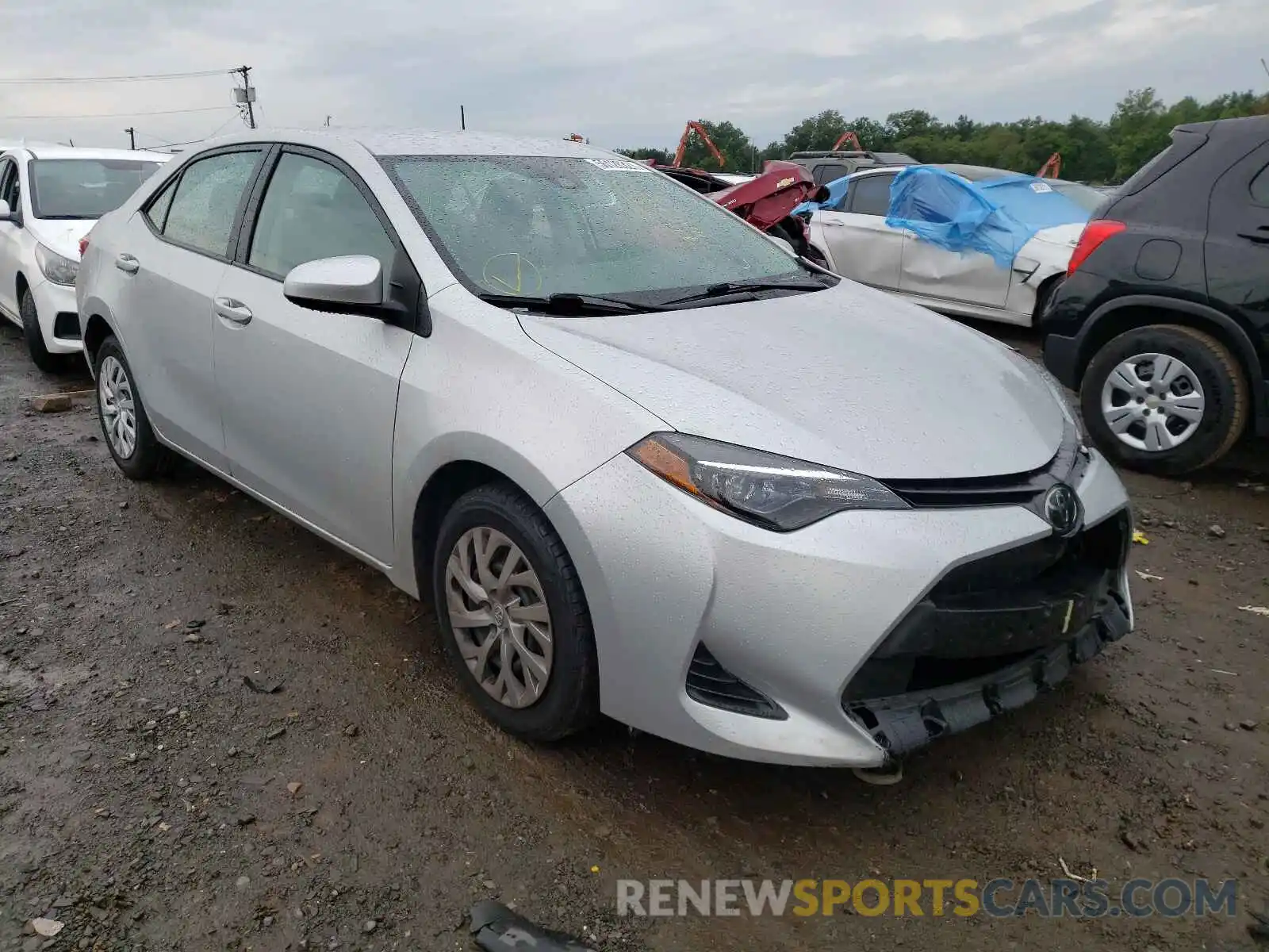 1 Photograph of a damaged car 5YFBURHE8KP889382 TOYOTA COROLLA 2019