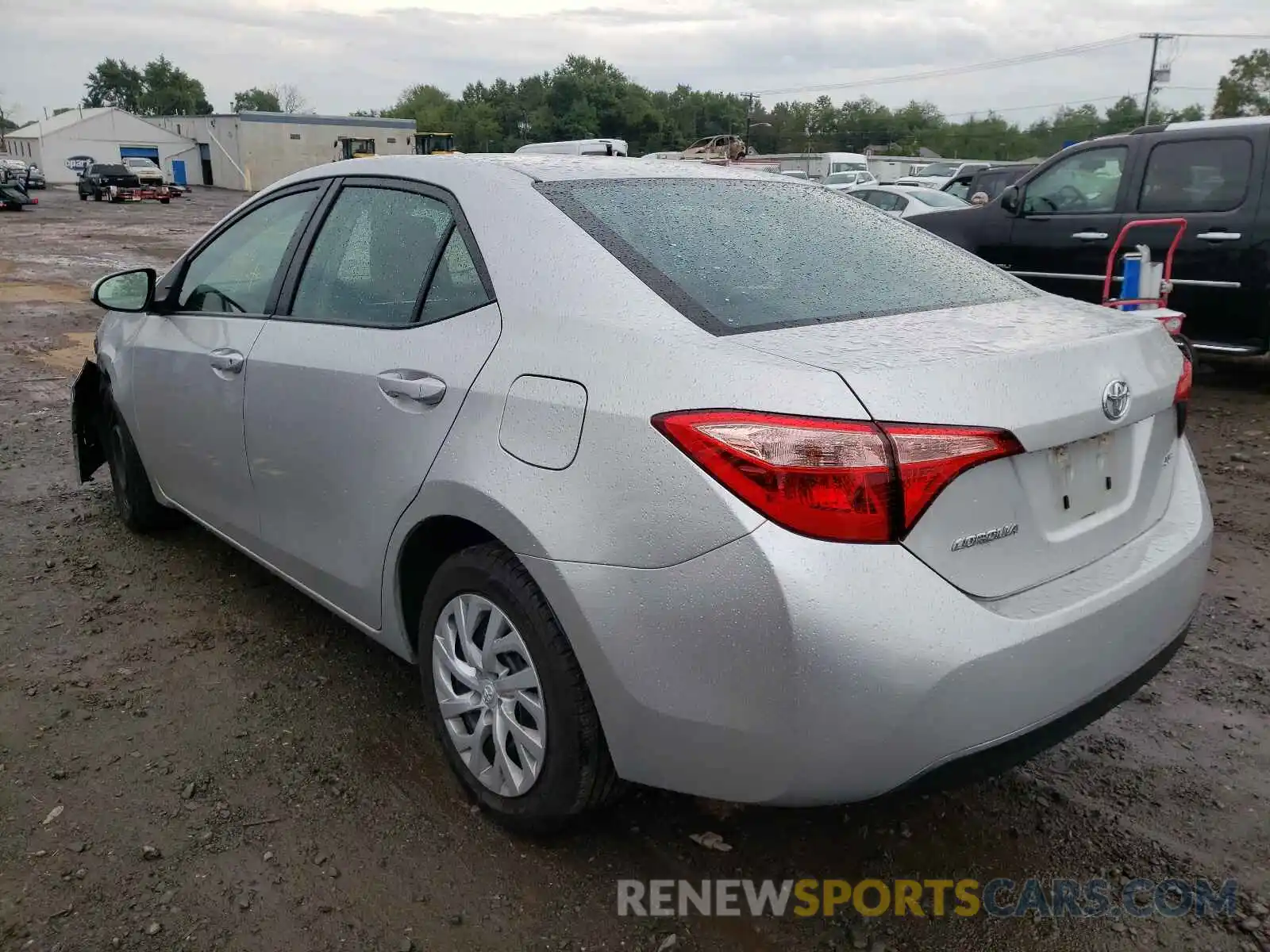 3 Photograph of a damaged car 5YFBURHE8KP889382 TOYOTA COROLLA 2019