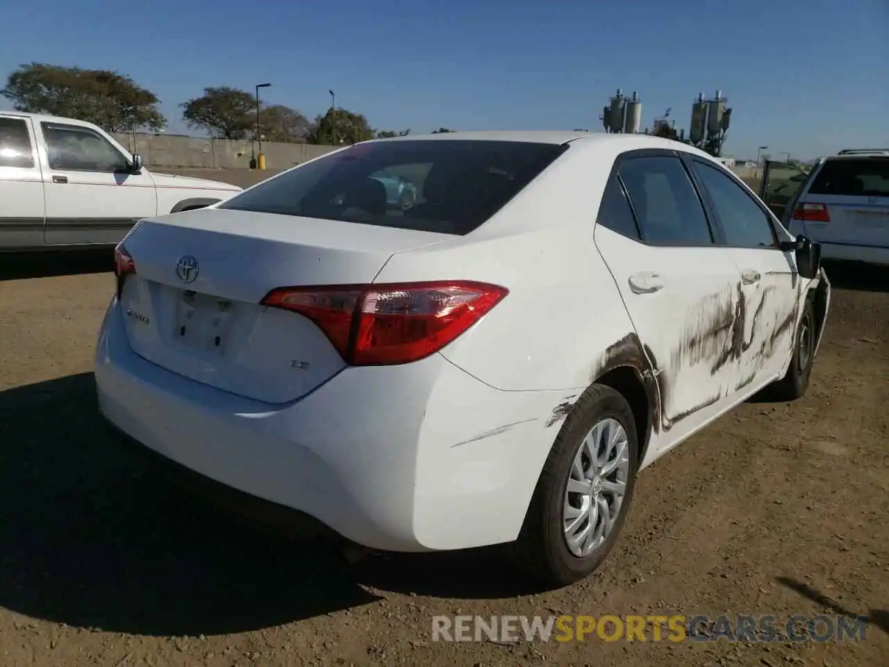 4 Photograph of a damaged car 5YFBURHE8KP889687 TOYOTA COROLLA 2019