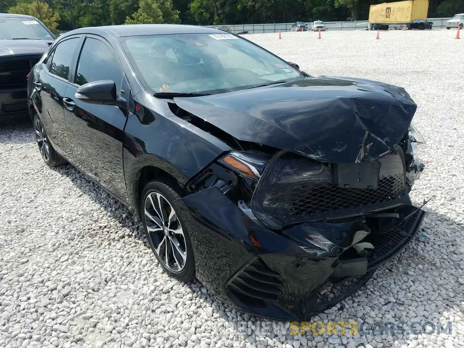 1 Photograph of a damaged car 5YFBURHE8KP889804 TOYOTA COROLLA 2019