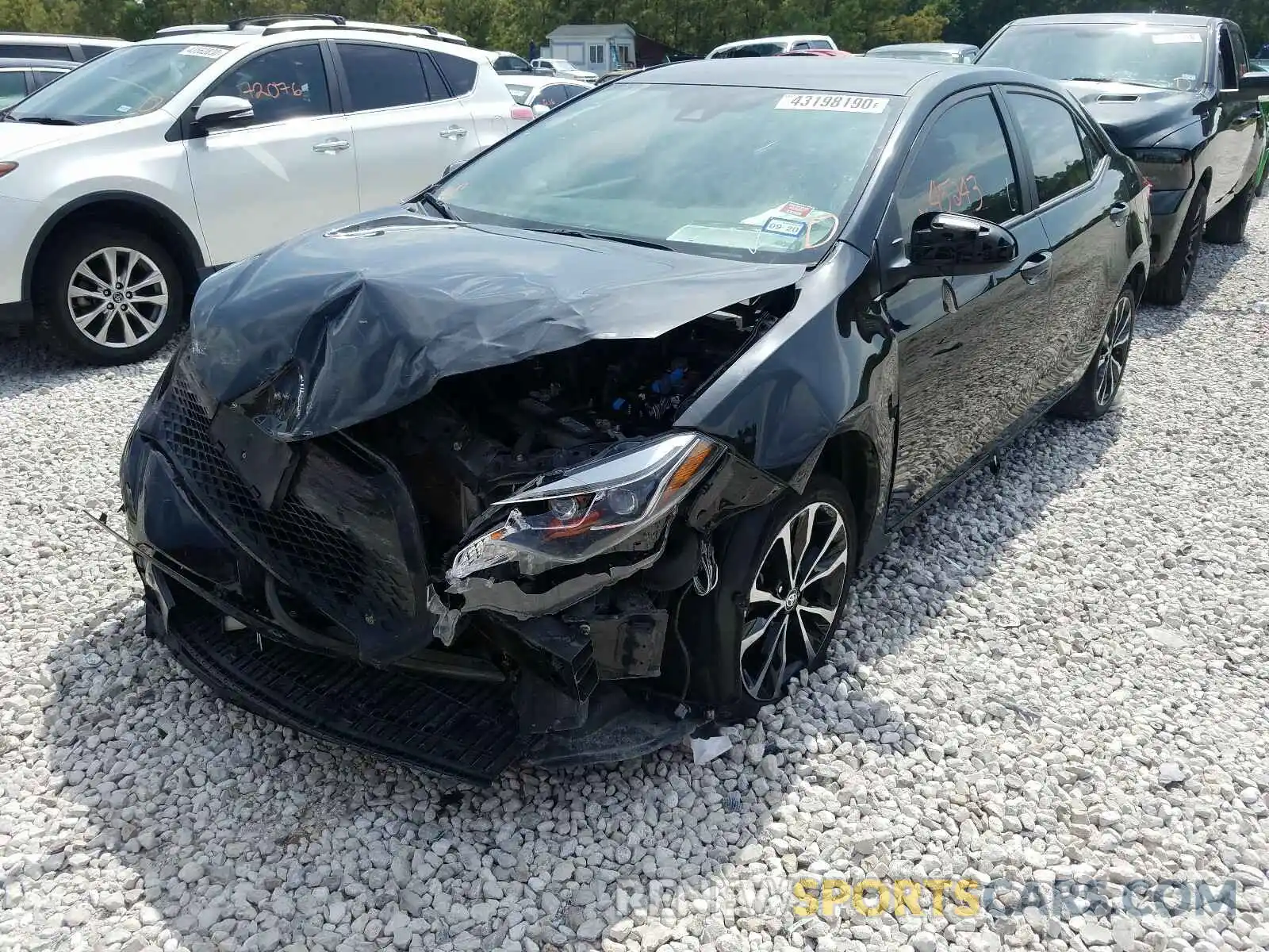 2 Photograph of a damaged car 5YFBURHE8KP889804 TOYOTA COROLLA 2019