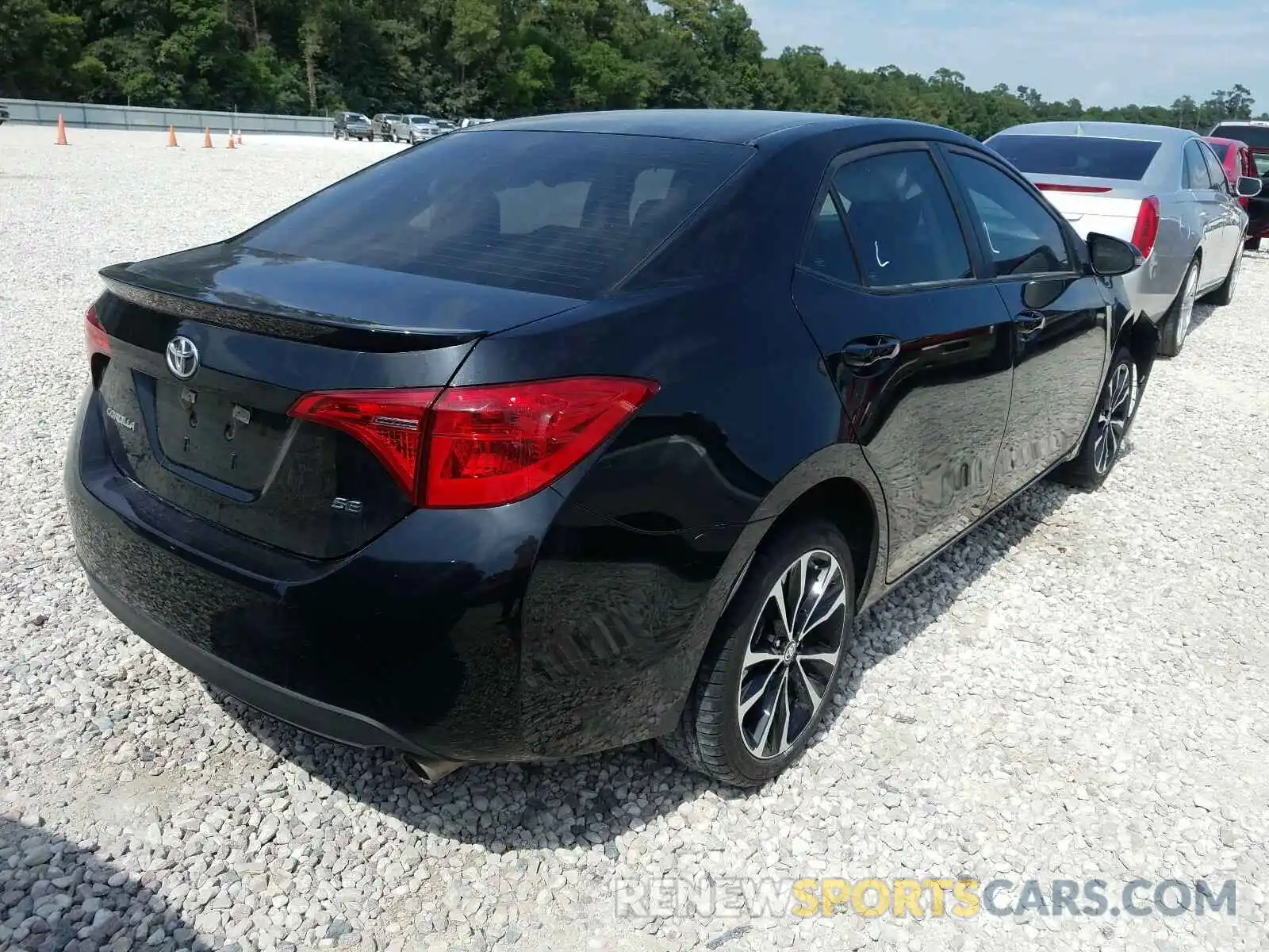 4 Photograph of a damaged car 5YFBURHE8KP889804 TOYOTA COROLLA 2019