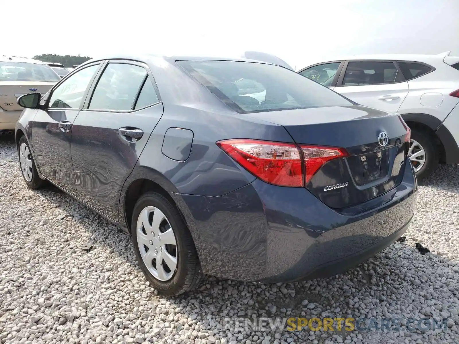 3 Photograph of a damaged car 5YFBURHE8KP891391 TOYOTA COROLLA 2019