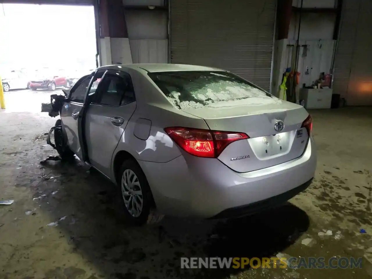 3 Photograph of a damaged car 5YFBURHE8KP891522 TOYOTA COROLLA 2019