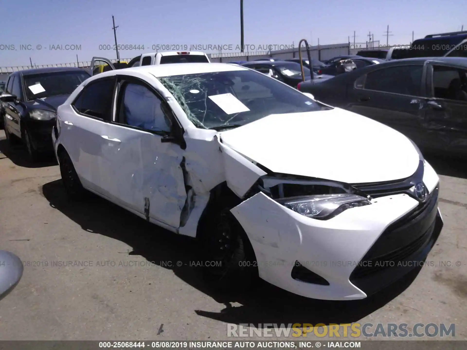 1 Photograph of a damaged car 5YFBURHE8KP892069 TOYOTA COROLLA 2019