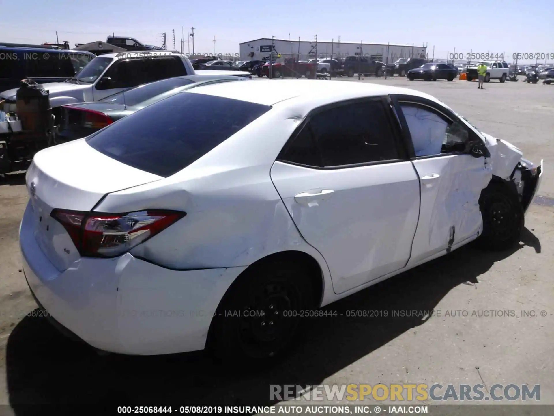 4 Photograph of a damaged car 5YFBURHE8KP892069 TOYOTA COROLLA 2019