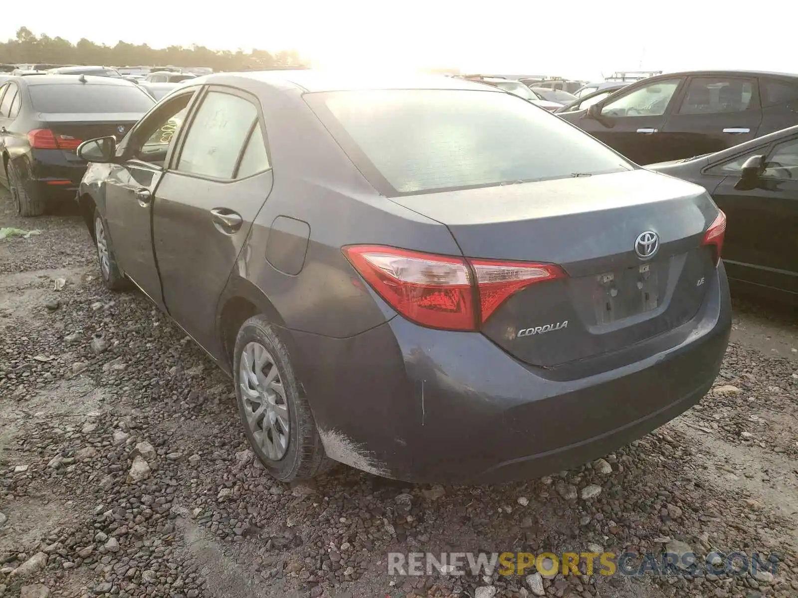 3 Photograph of a damaged car 5YFBURHE8KP892136 TOYOTA COROLLA 2019