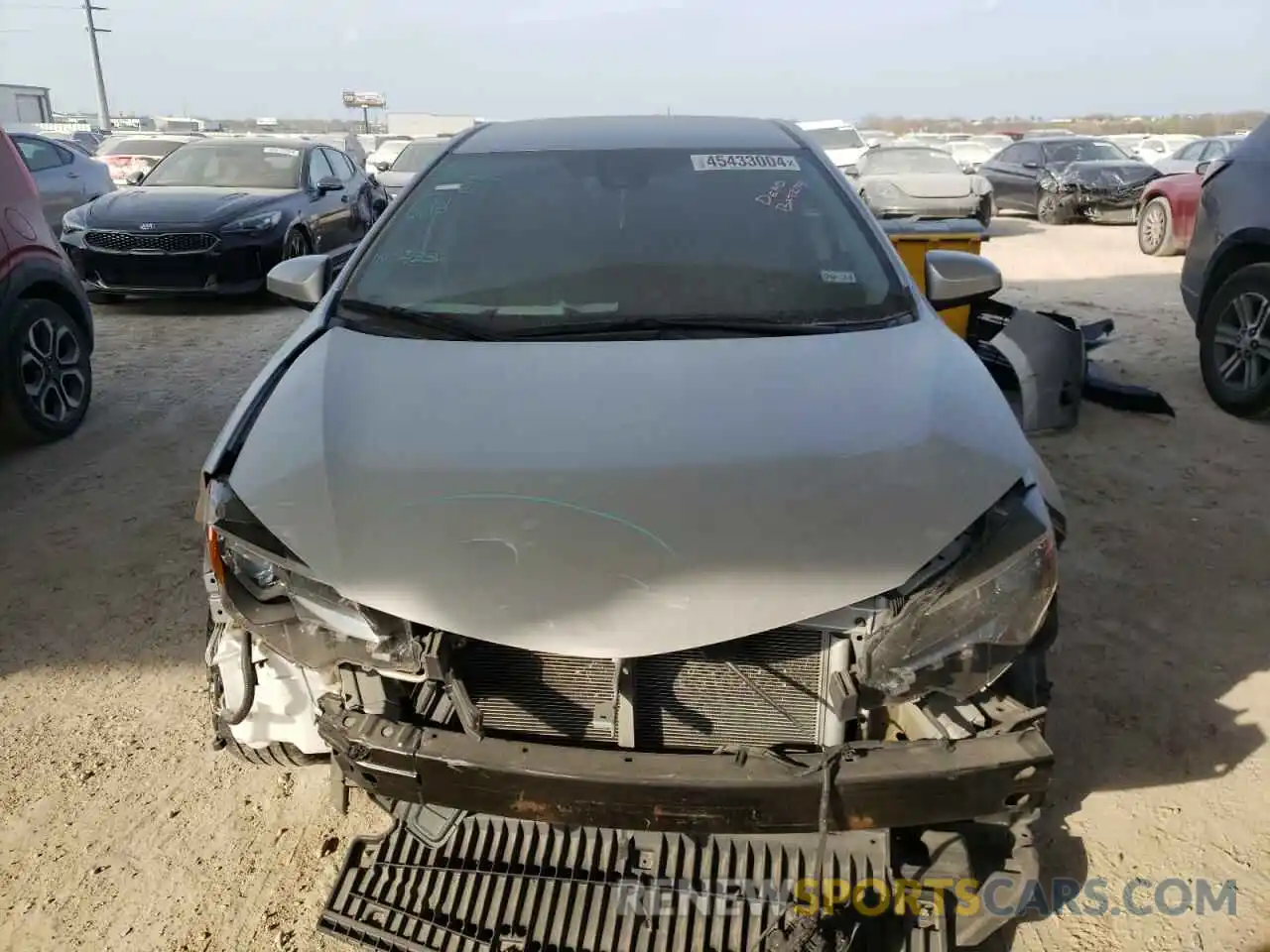 5 Photograph of a damaged car 5YFBURHE8KP893402 TOYOTA COROLLA 2019