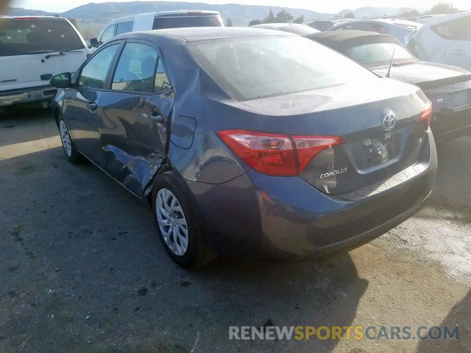 3 Photograph of a damaged car 5YFBURHE8KP894484 TOYOTA COROLLA 2019