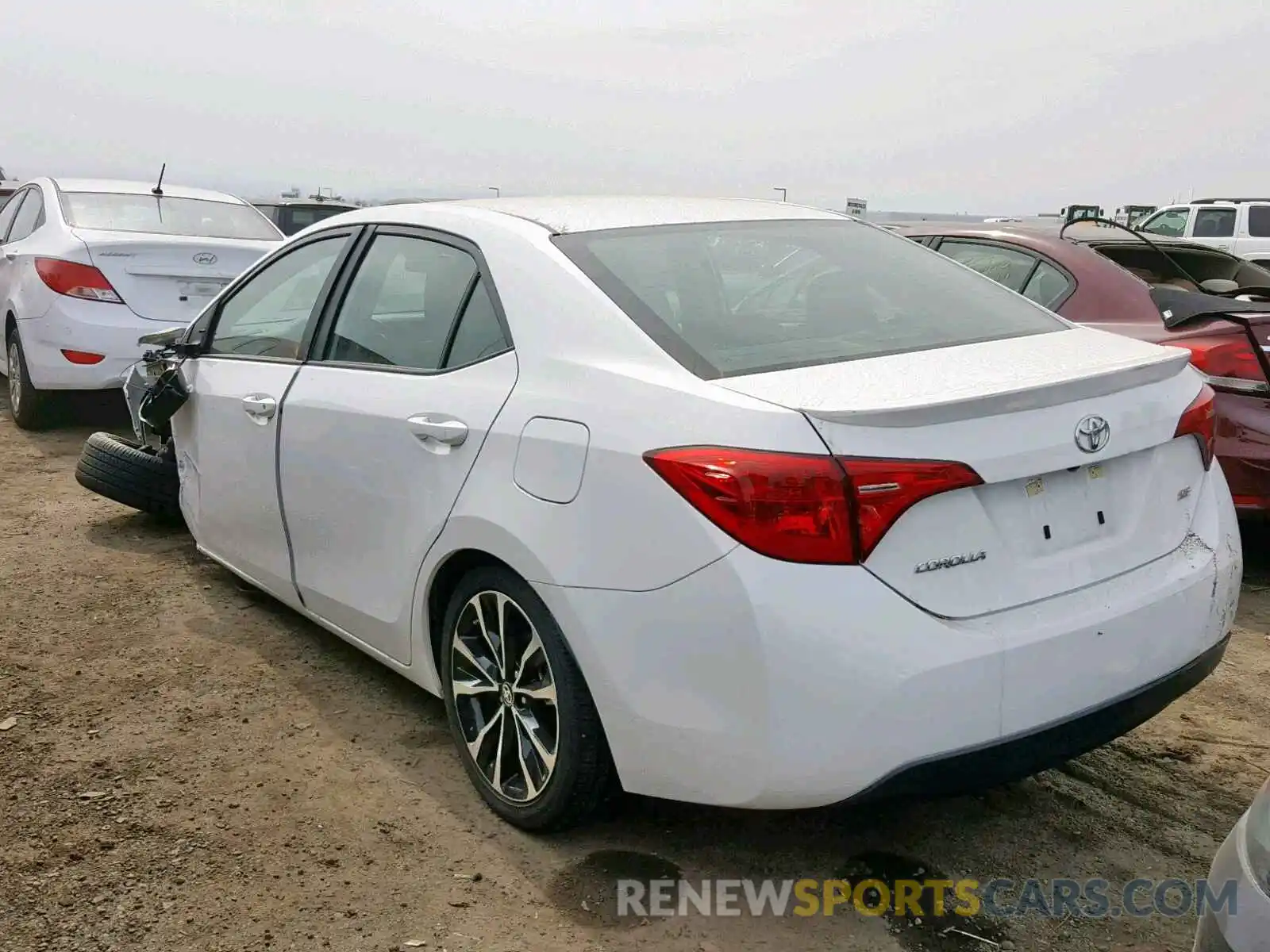 3 Photograph of a damaged car 5YFBURHE8KP894999 TOYOTA COROLLA 2019