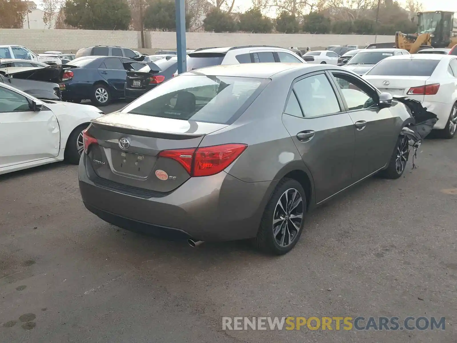 4 Photograph of a damaged car 5YFBURHE8KP895229 TOYOTA COROLLA 2019