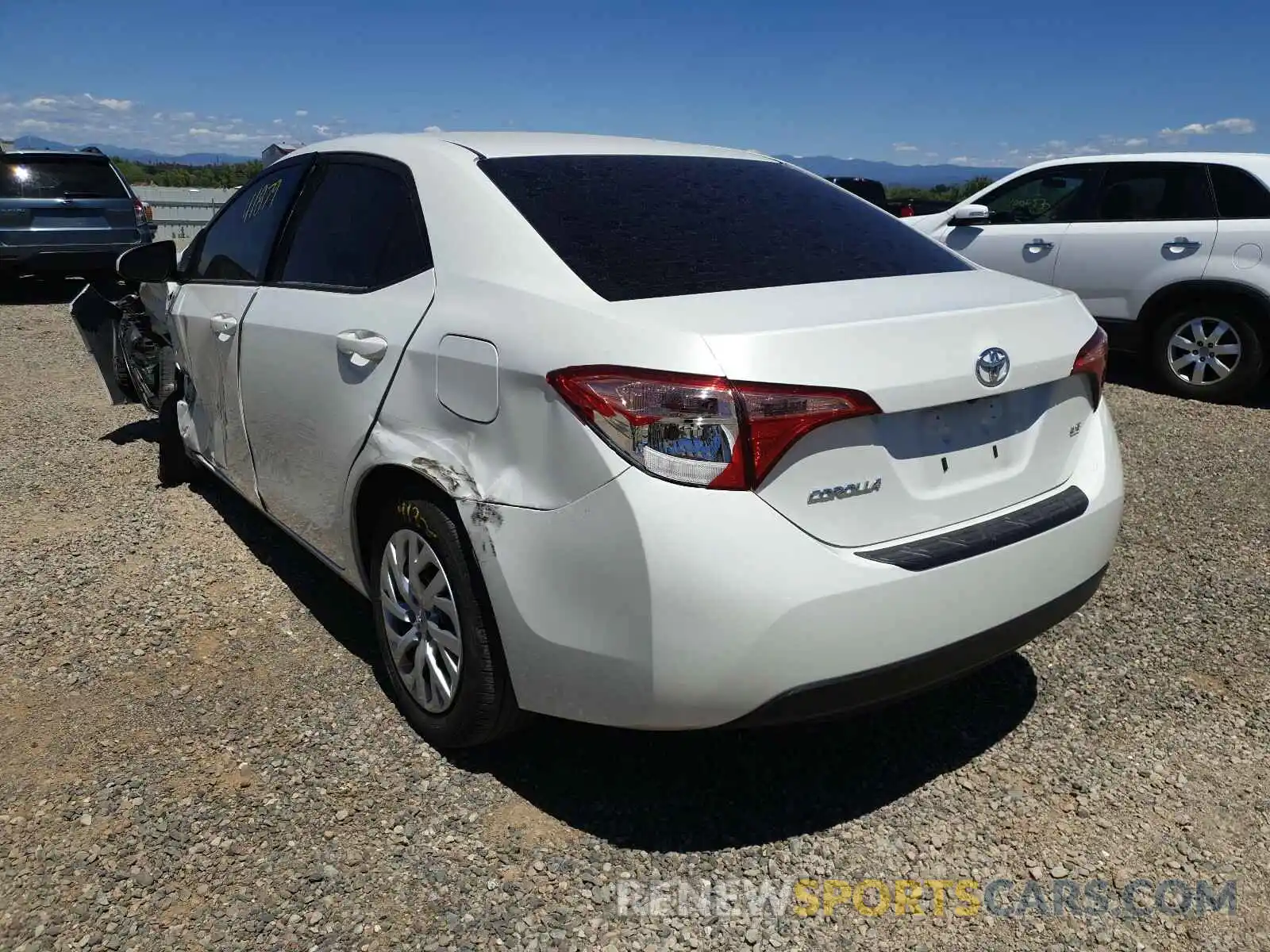 3 Photograph of a damaged car 5YFBURHE8KP895358 TOYOTA COROLLA 2019