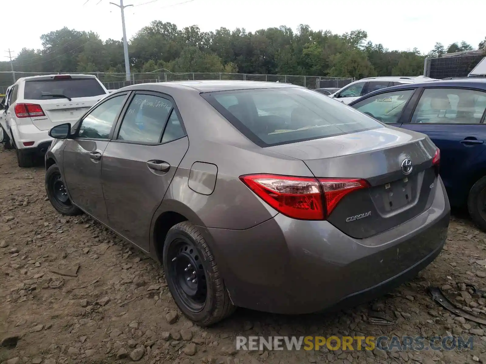 3 Photograph of a damaged car 5YFBURHE8KP895974 TOYOTA COROLLA 2019