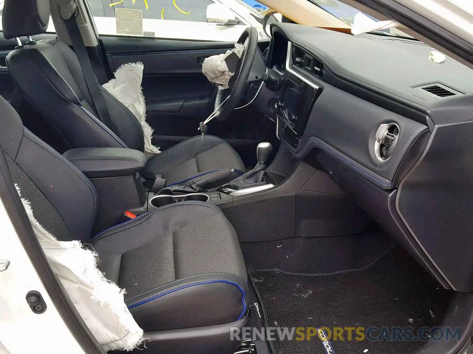 5 Photograph of a damaged car 5YFBURHE8KP896199 TOYOTA COROLLA 2019