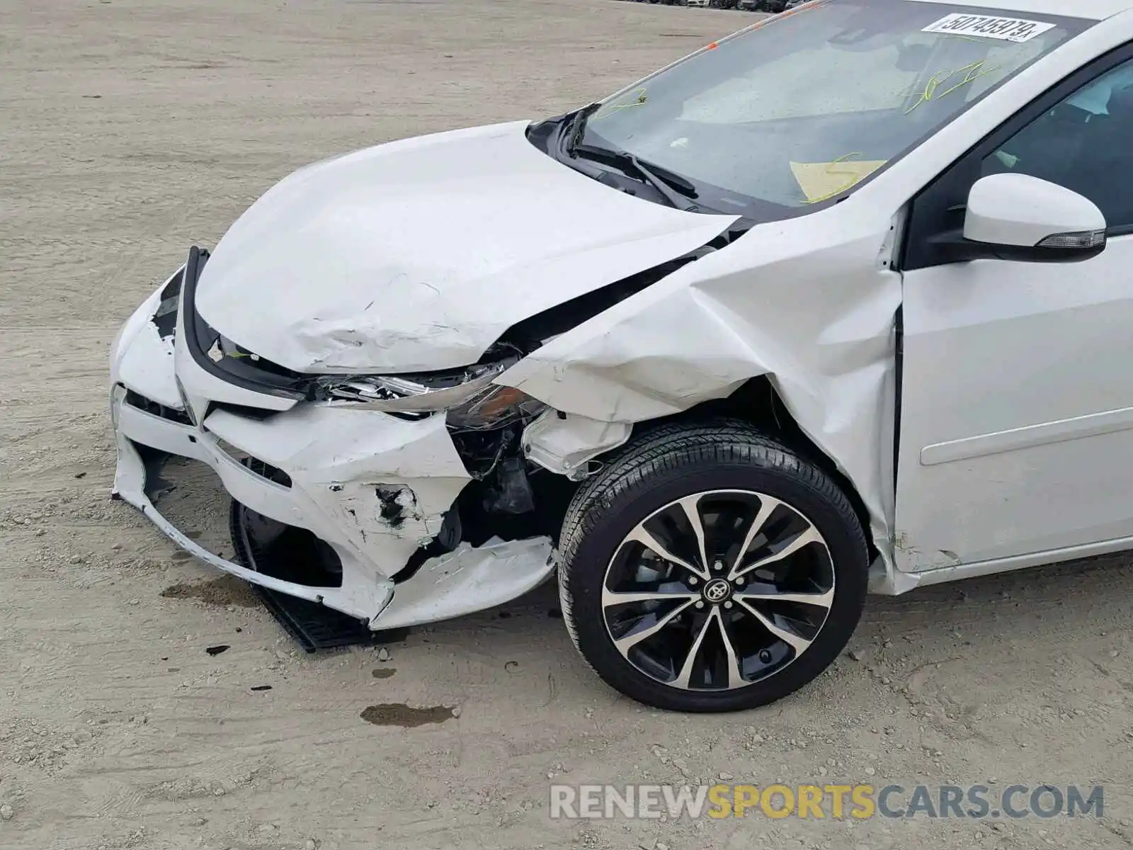 9 Photograph of a damaged car 5YFBURHE8KP896199 TOYOTA COROLLA 2019