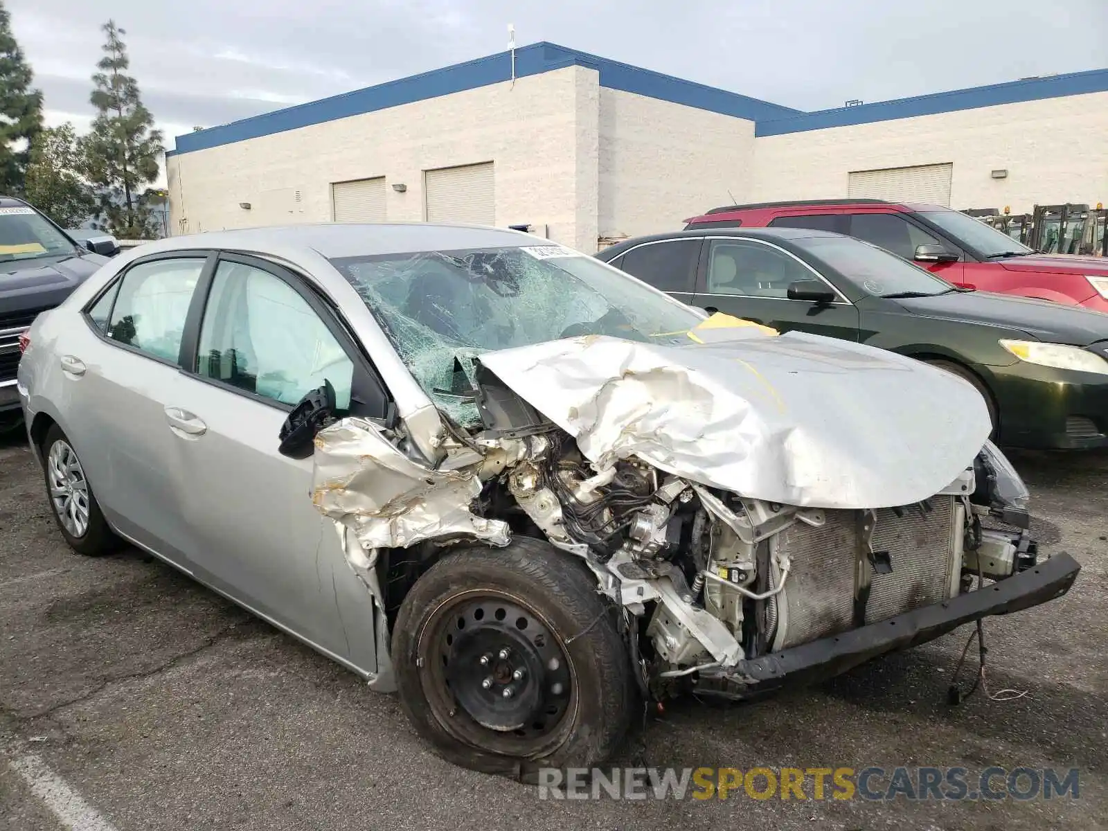 1 Photograph of a damaged car 5YFBURHE8KP897739 TOYOTA COROLLA 2019