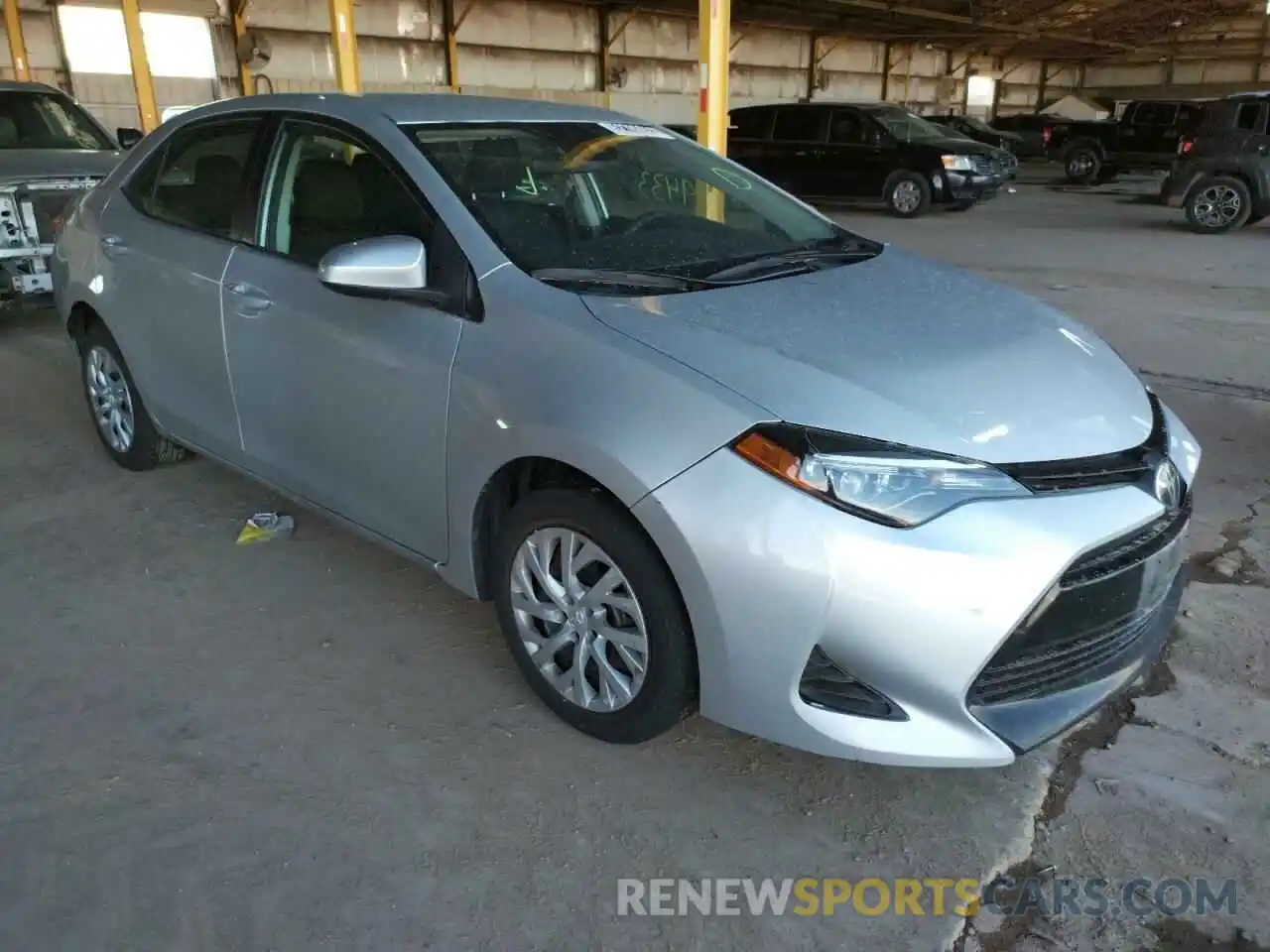 1 Photograph of a damaged car 5YFBURHE8KP898843 TOYOTA COROLLA 2019