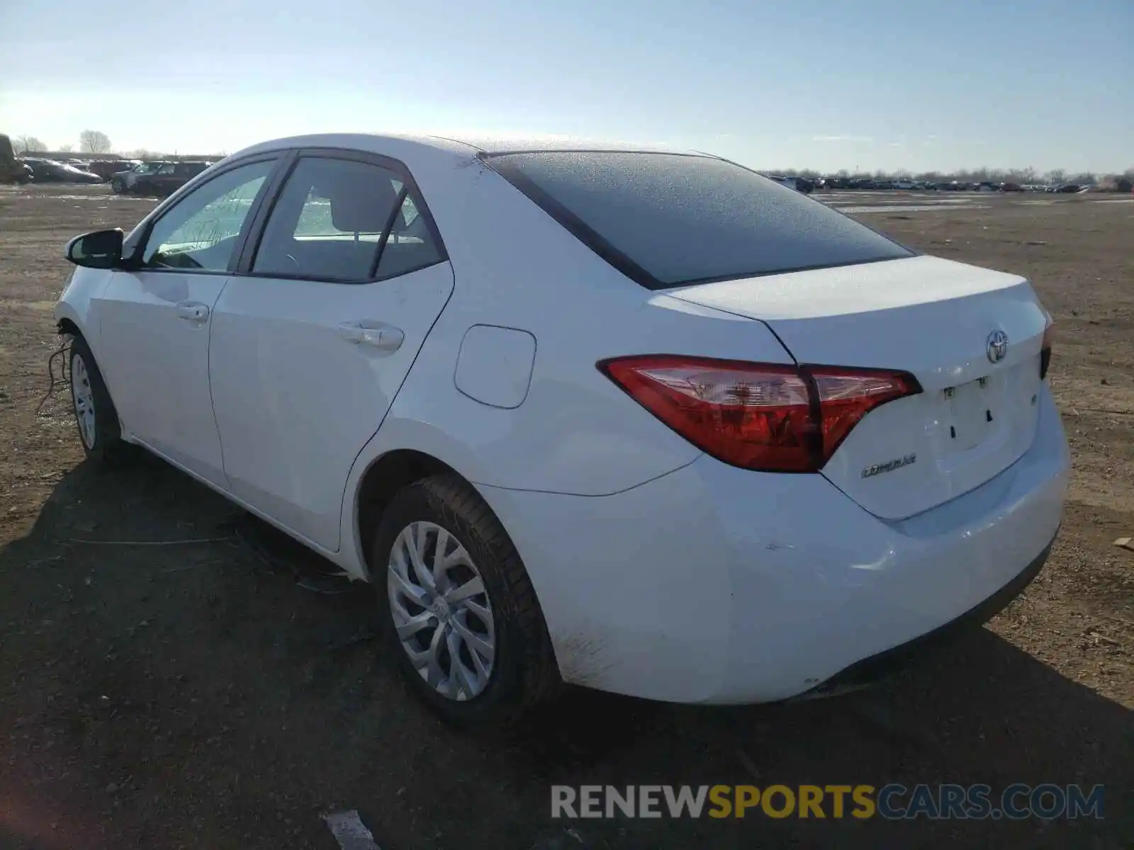 3 Photograph of a damaged car 5YFBURHE8KP899054 TOYOTA COROLLA 2019