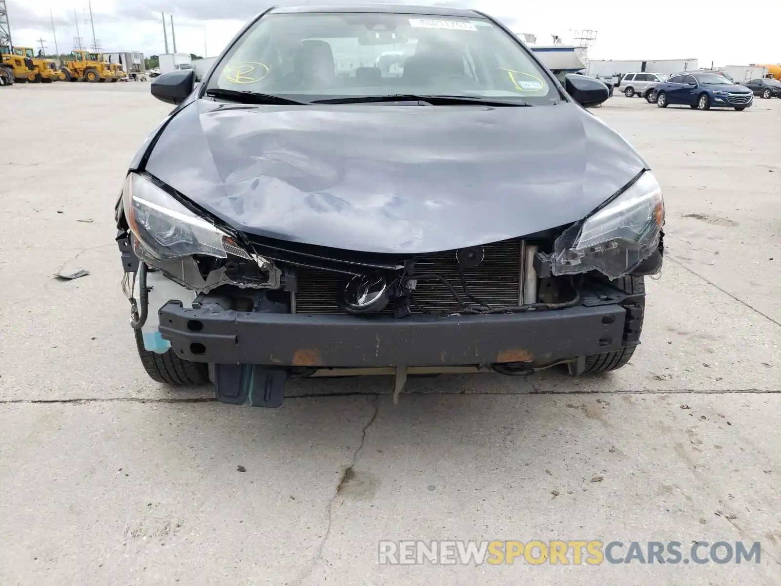 9 Photograph of a damaged car 5YFBURHE8KP899085 TOYOTA COROLLA 2019