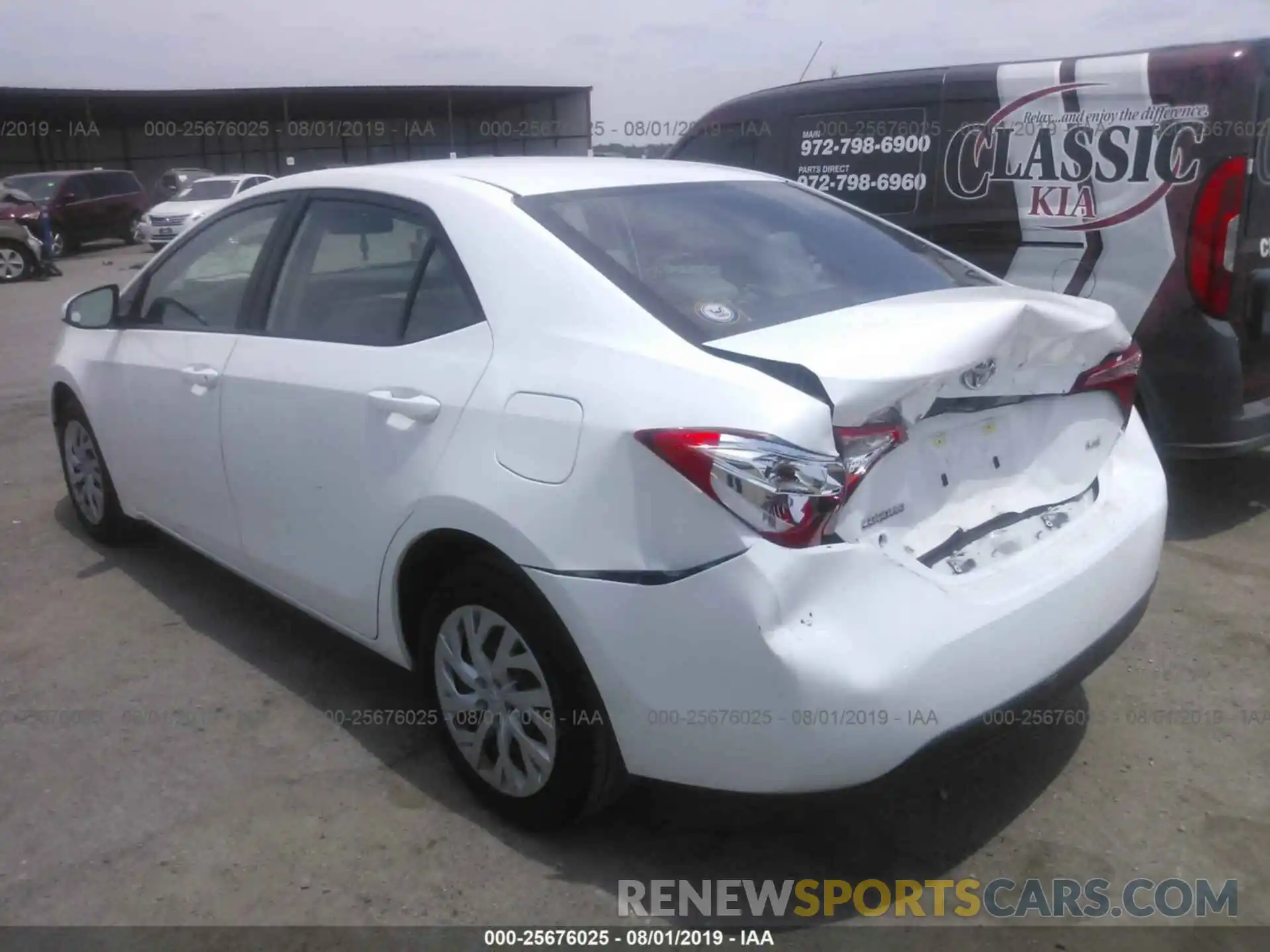 3 Photograph of a damaged car 5YFBURHE8KP899166 TOYOTA COROLLA 2019