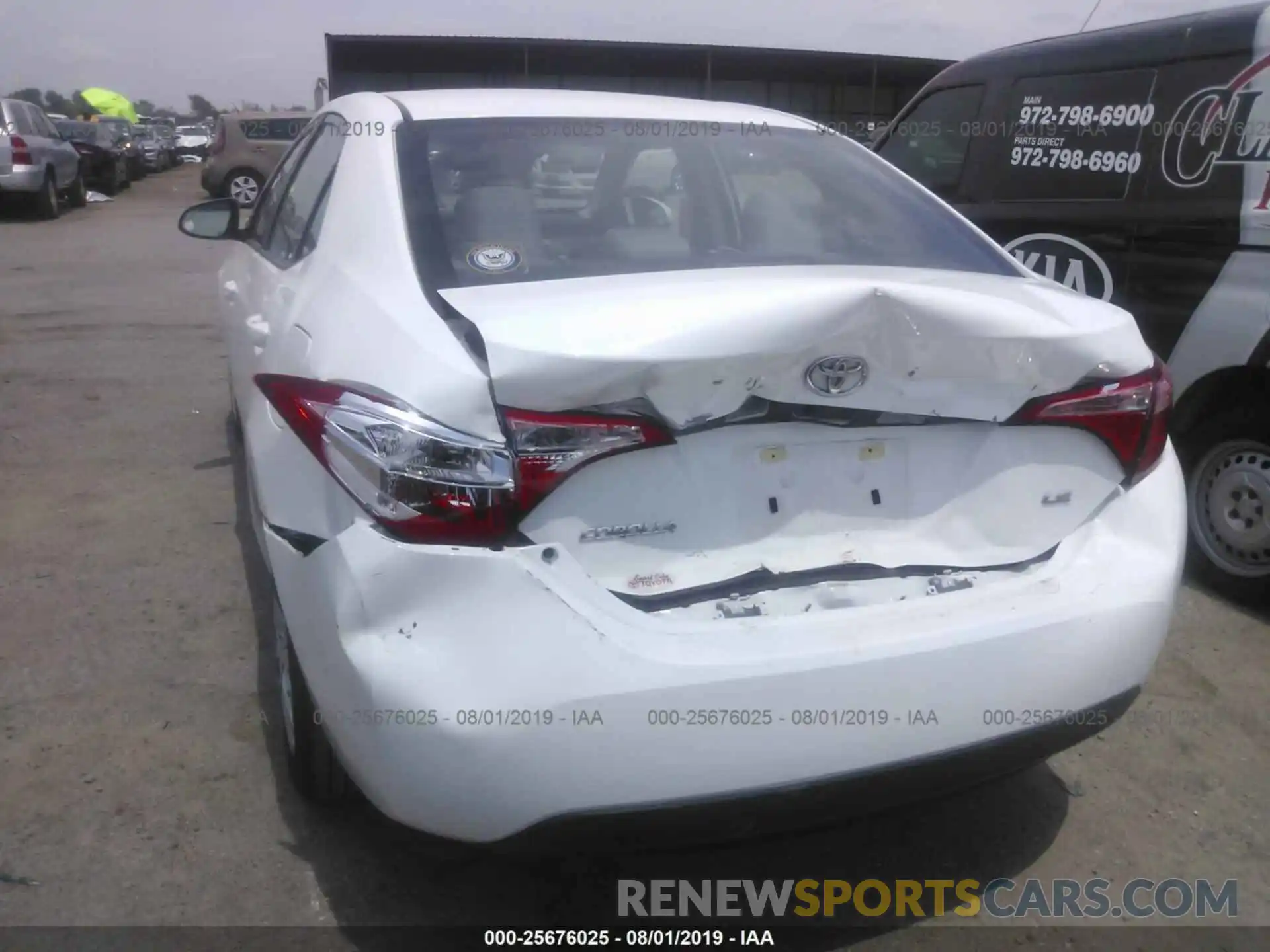 6 Photograph of a damaged car 5YFBURHE8KP899166 TOYOTA COROLLA 2019