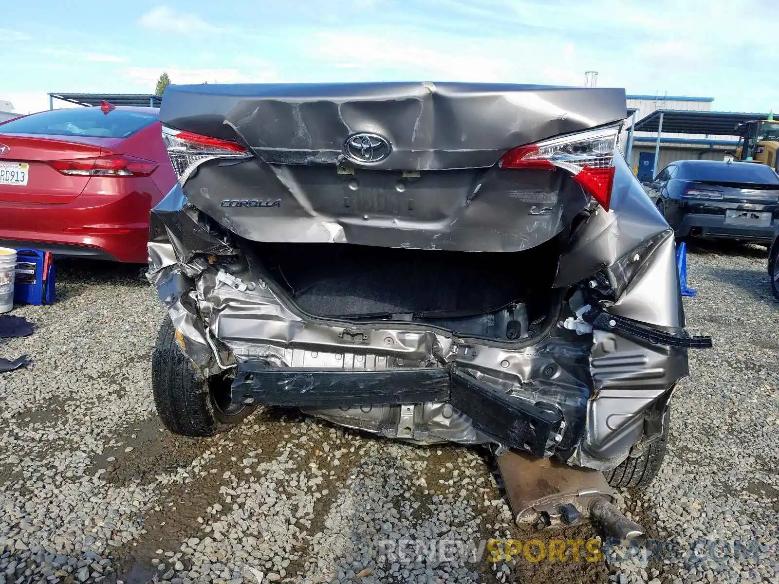 9 Photograph of a damaged car 5YFBURHE8KP899961 TOYOTA COROLLA 2019