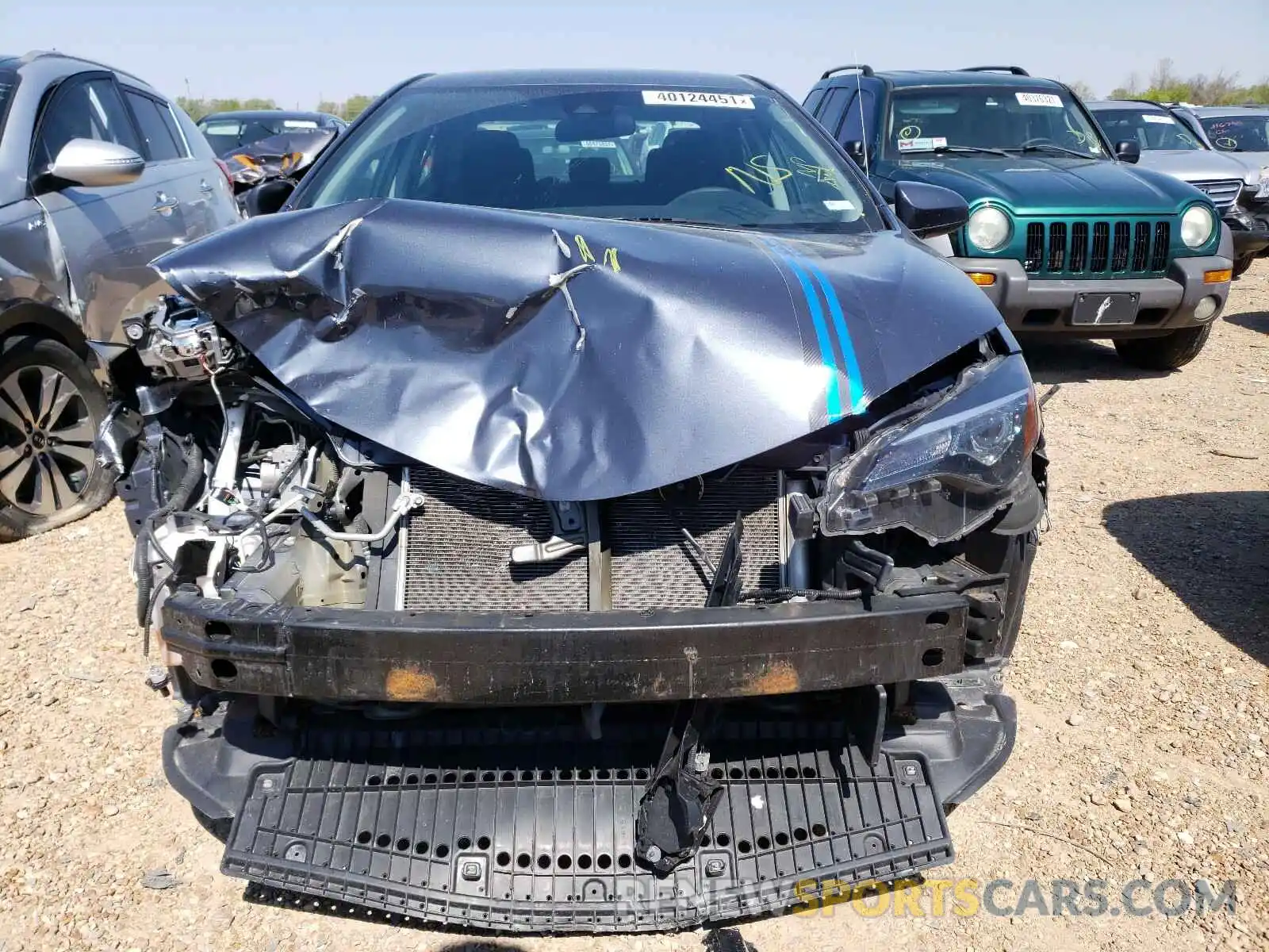 9 Photograph of a damaged car 5YFBURHE8KP900137 TOYOTA COROLLA 2019